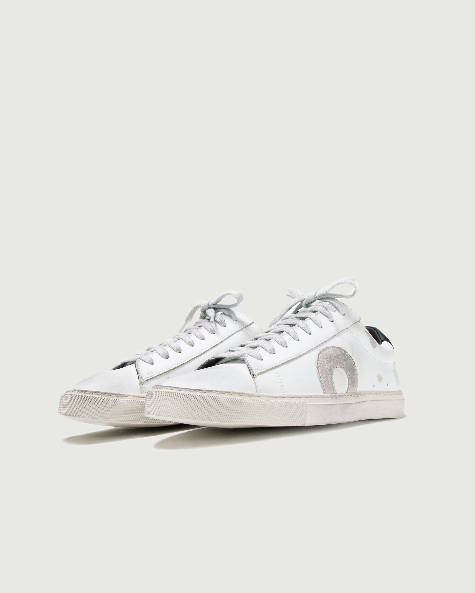 Low 1 | Belmont (EE Wide) - Image 2